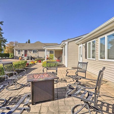 Tranquil Swansea Retreat With Fire Pit And Grill! Βίλα Εξωτερικό φωτογραφία