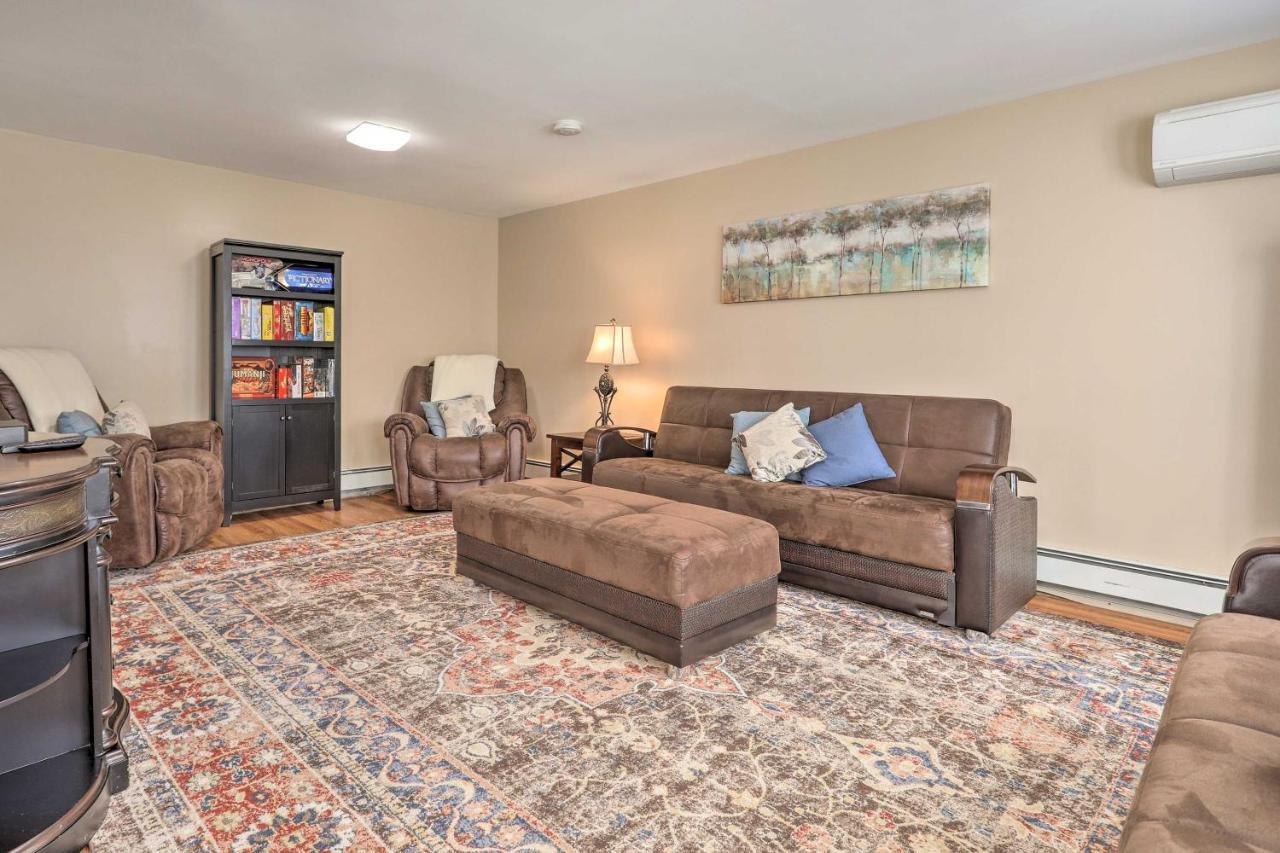 Tranquil Swansea Retreat With Fire Pit And Grill! Βίλα Εξωτερικό φωτογραφία