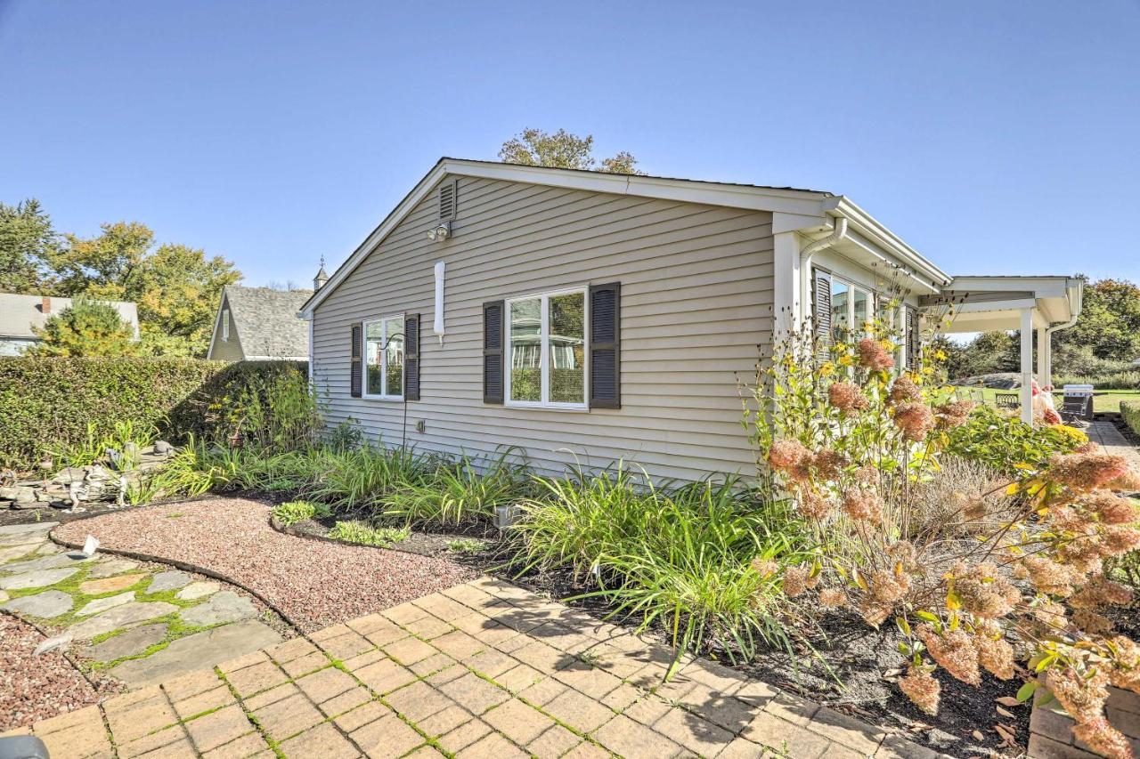 Tranquil Swansea Retreat With Fire Pit And Grill! Βίλα Εξωτερικό φωτογραφία