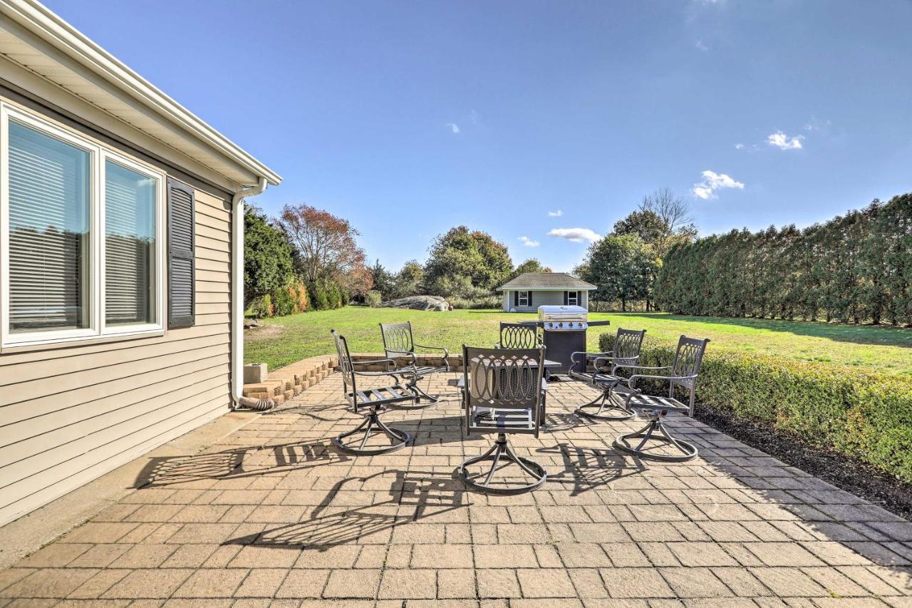 Tranquil Swansea Retreat With Fire Pit And Grill! Βίλα Εξωτερικό φωτογραφία